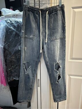Forever 21 Distressed Denim Cargo Jogger Jeans Drawstring Elastic Waist size 27